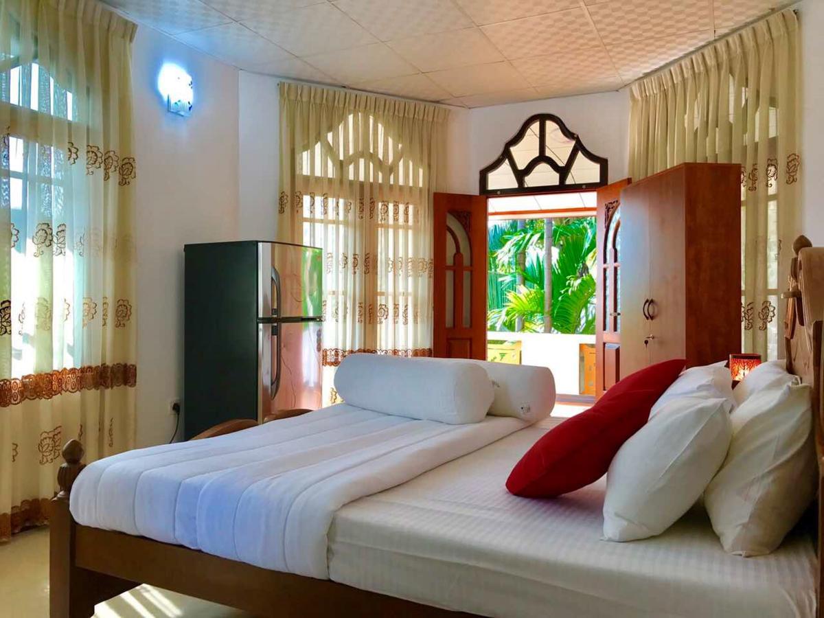 Moragalla Dilu Villa Берувала Екстериор снимка